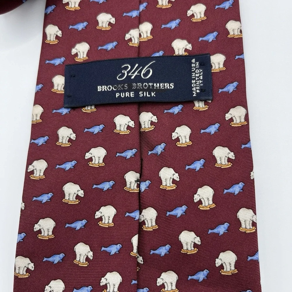 Brooks Brothers 346 Burgundy Polar Bear Seal Silk Neck Tie USA Made